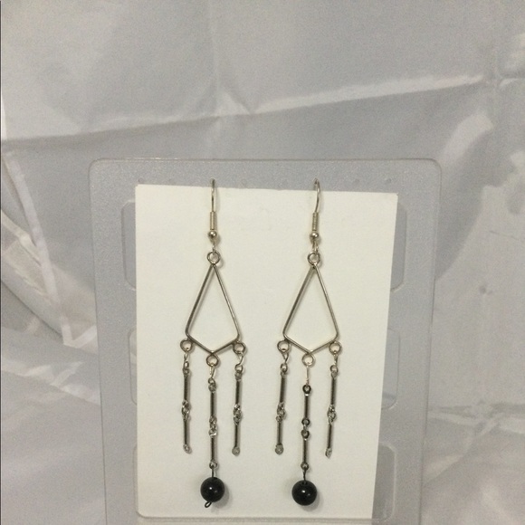 Vintage Silver & Black Elegant Dangle Wires - Picture 4 of 9